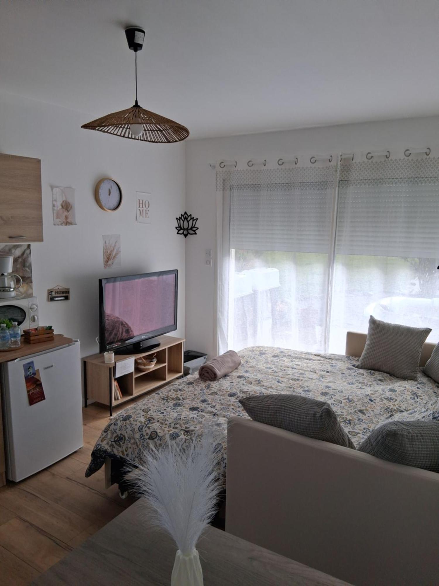 Stud'Home Gestas Extérieur photo